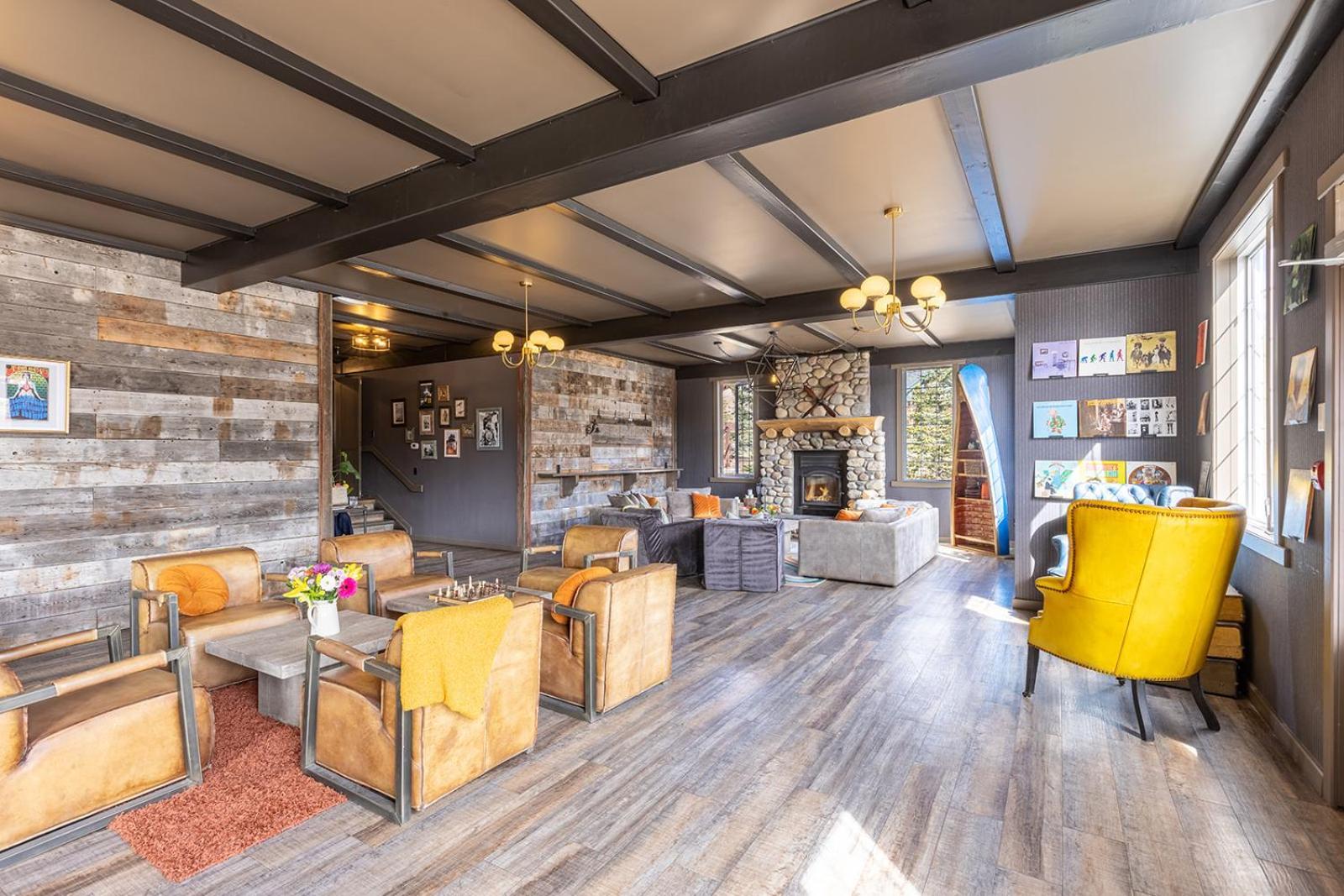Creekside Villa Canmore Esterno foto