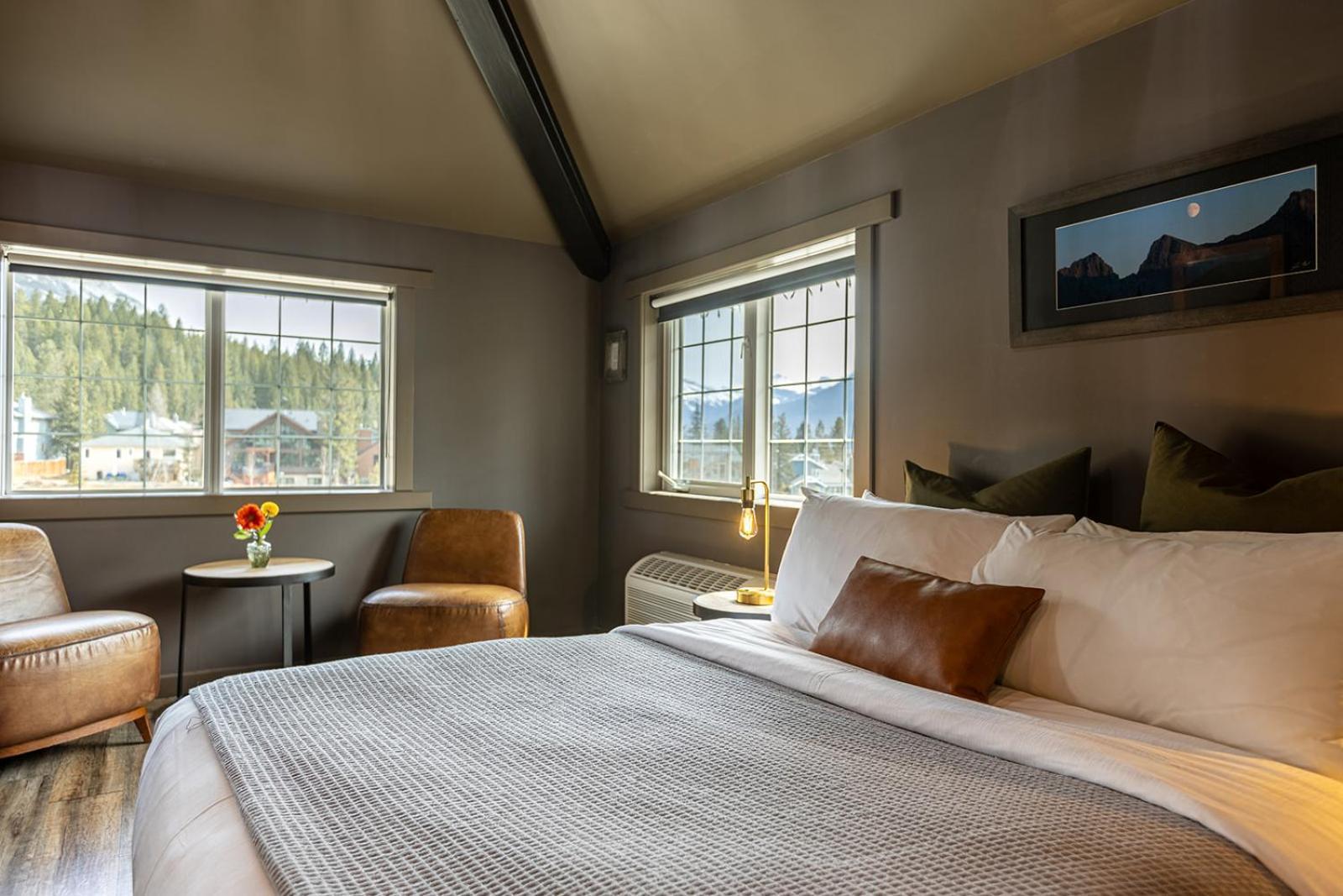 Creekside Villa Canmore Esterno foto